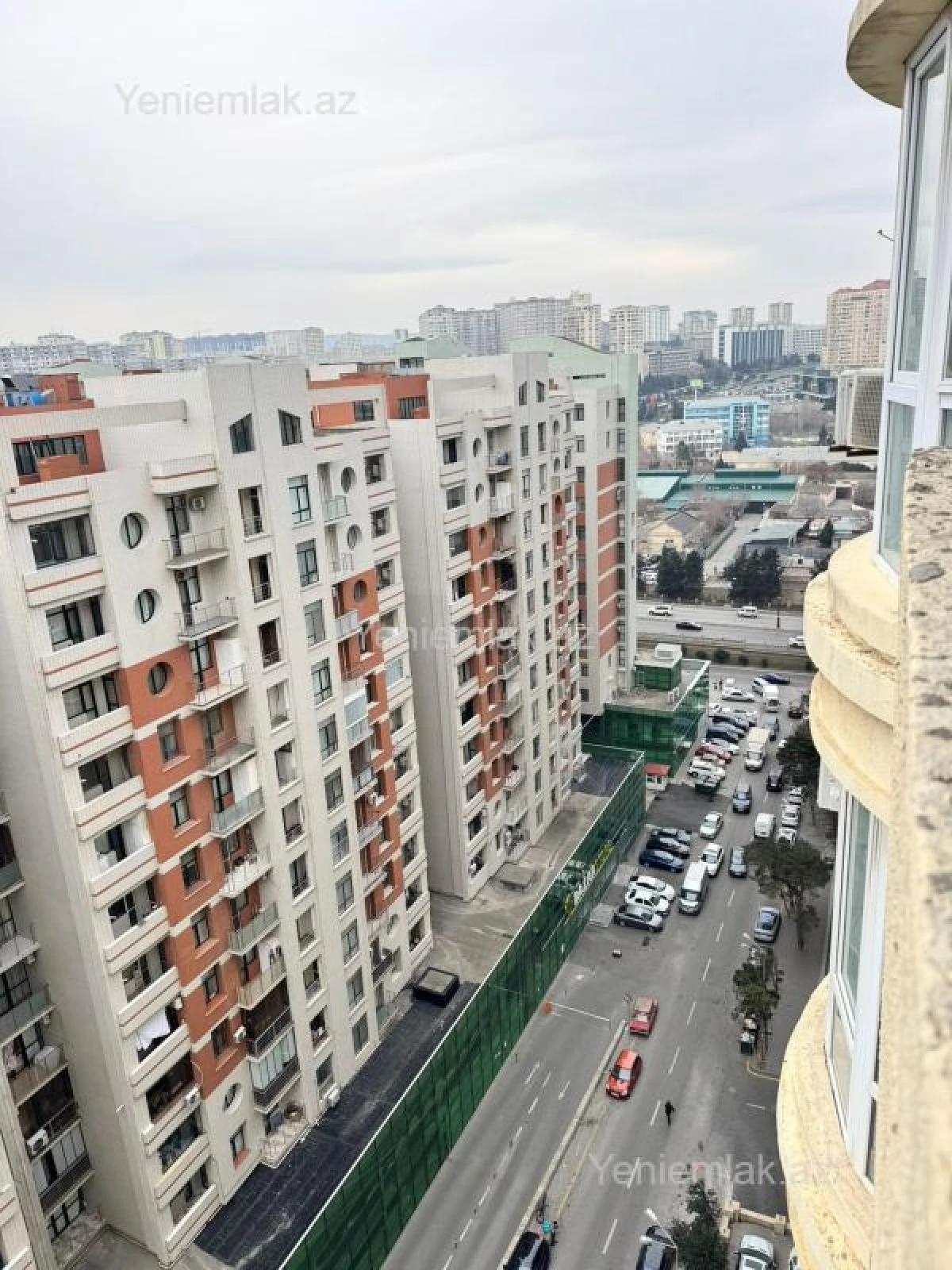 Satılır 2 otaqlı yeni tikili 68 m²