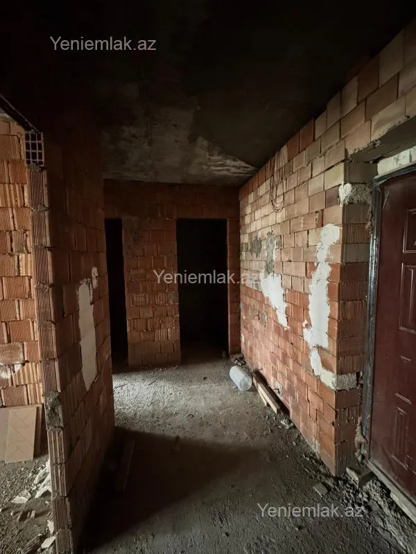 Satılır 2 otaqlı yeni tikili 68 m²