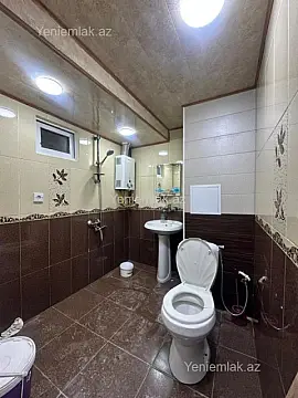 Satılır 2 otaqlı köhnə tikili 55 m²