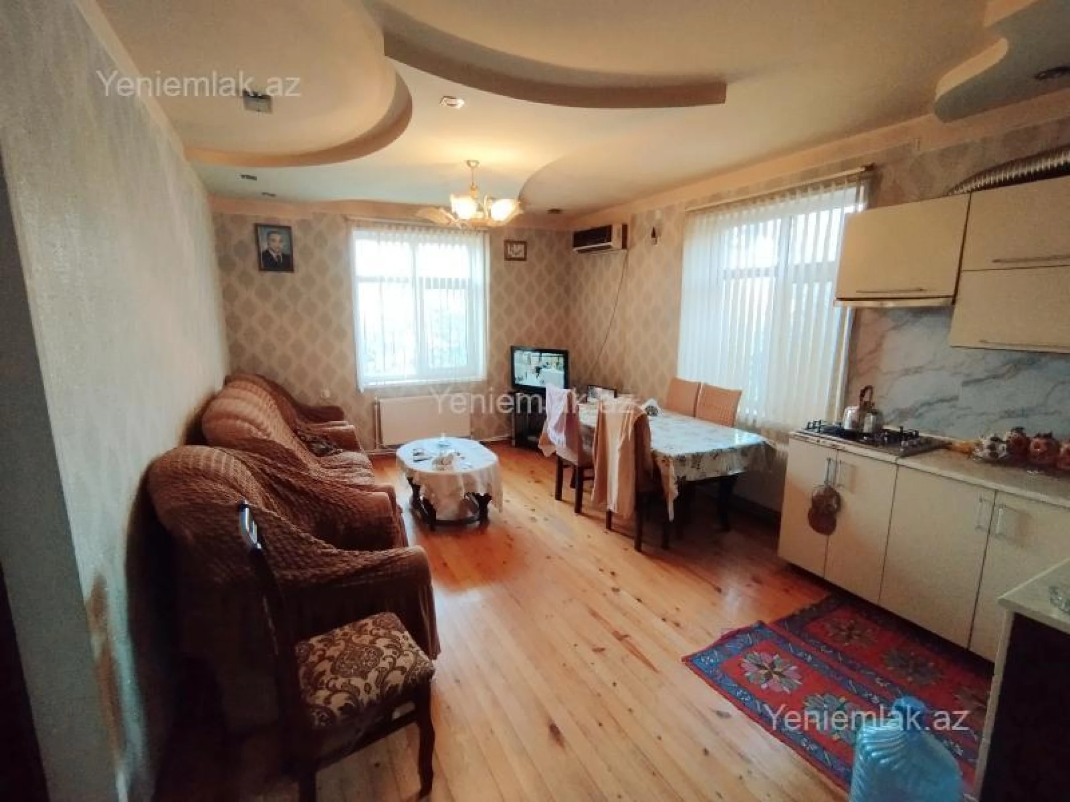 Satılır 3 otaqlı həyət evi 130 m²