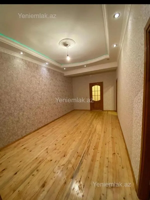 Satılır 3 otaqlı yeni tikili 63 m²