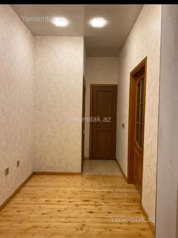 Satılır 3 otaqlı yeni tikili 63 m²