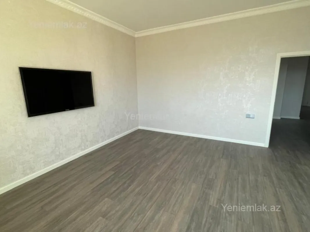 Satılır 3 otaqlı yeni tikili 120 m²