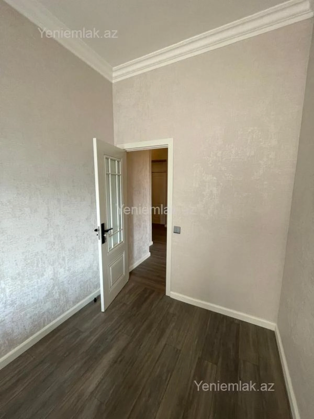 Satılır 3 otaqlı yeni tikili 120 m²