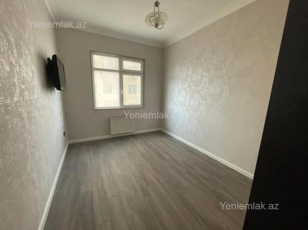 Satılır 3 otaqlı yeni tikili 120 m²