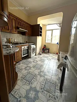 Satılır 2 otaqlı köhnə tikili 60 m²
