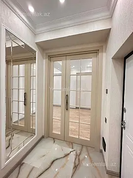 Satılır 3 otaqlı yeni tikili 80 m²