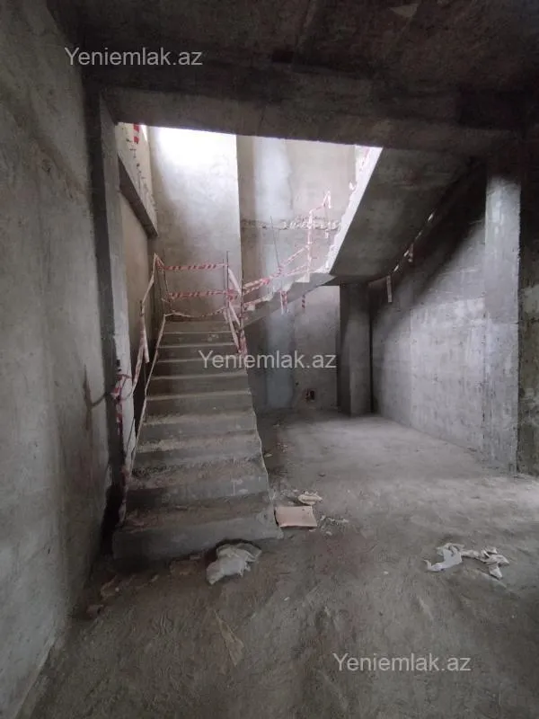 Satılır 6 otaqlı yeni tikili 396 m²