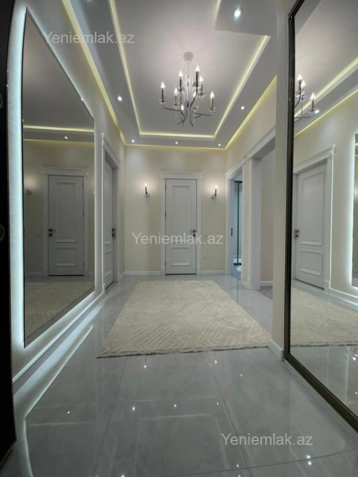 Satılır 3 otaqlı yeni tikili 100 m²