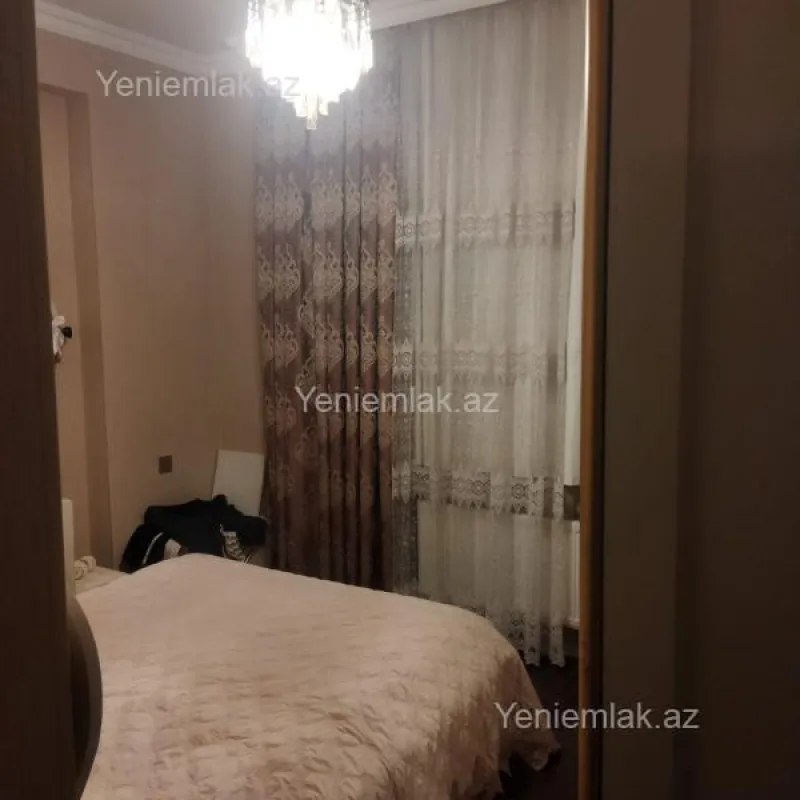 Satılır 2 otaqlı yeni tikili 60 m²