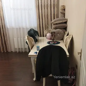 Satılır 2 otaqlı yeni tikili 60 m²