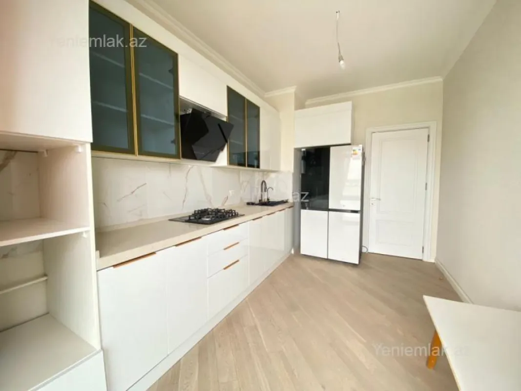 Satılır 3 otaqlı yeni tikili 96 m²