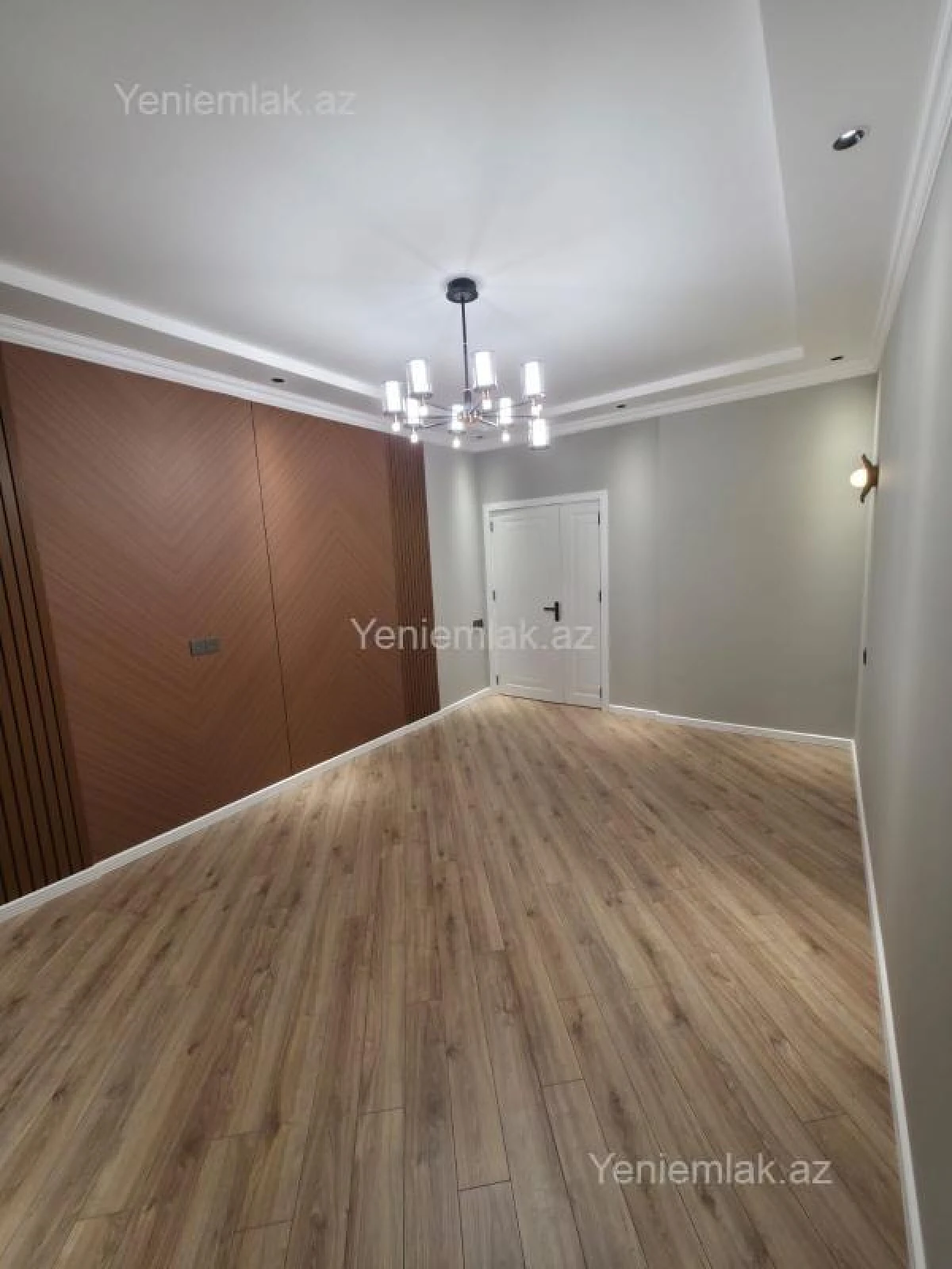 Satılır 3 otaqlı yeni tikili 83 m²