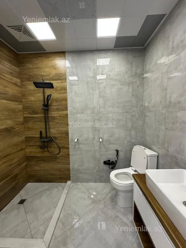 Satılır 3 otaqlı yeni tikili 83 m²