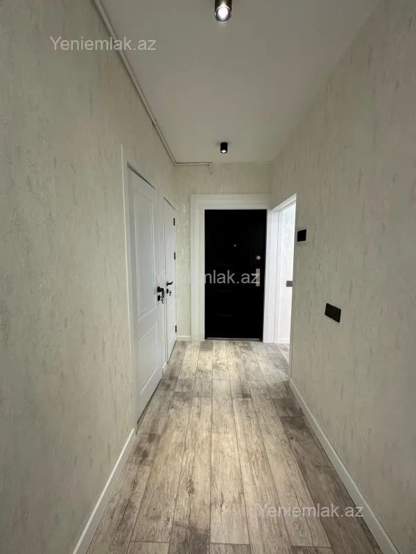 Satılır 3 otaqlı yeni tikili 70 m²