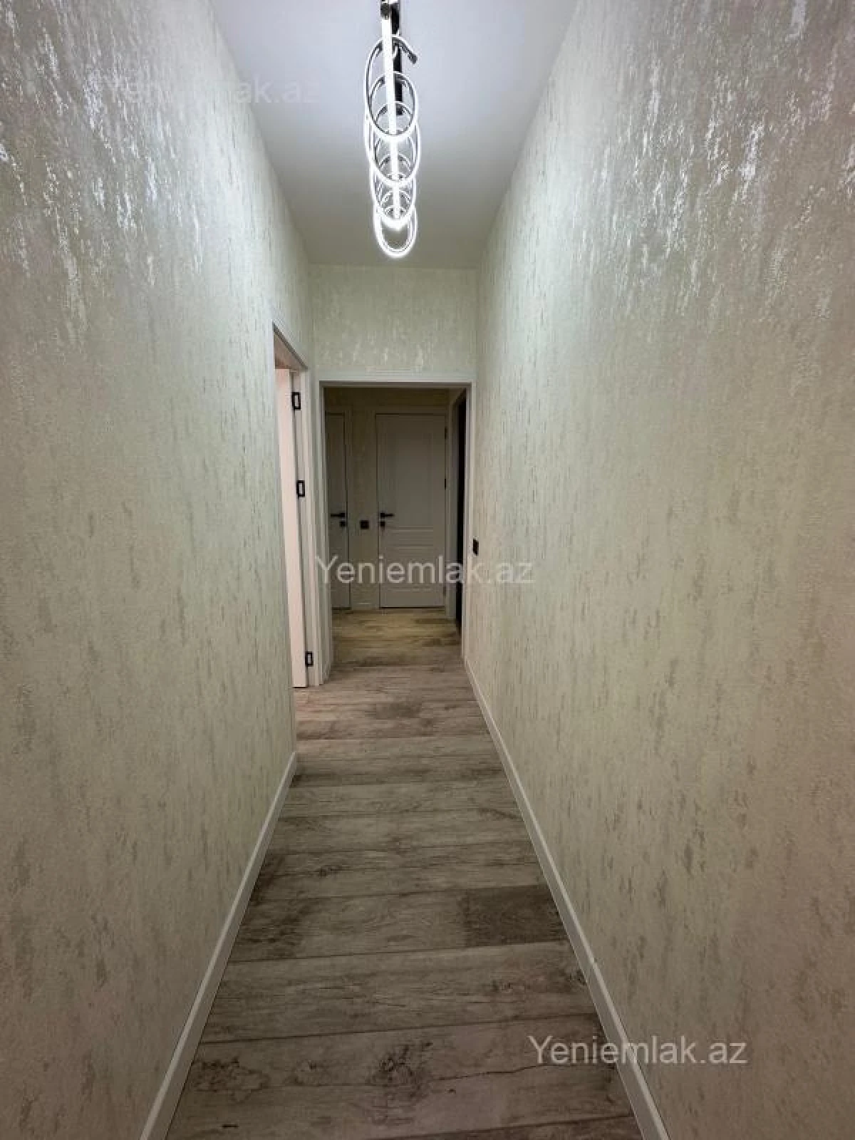 Satılır 3 otaqlı yeni tikili 70 m²