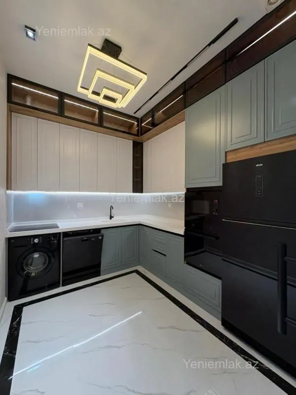 Satılır 3 otaqlı yeni tikili 96 m²