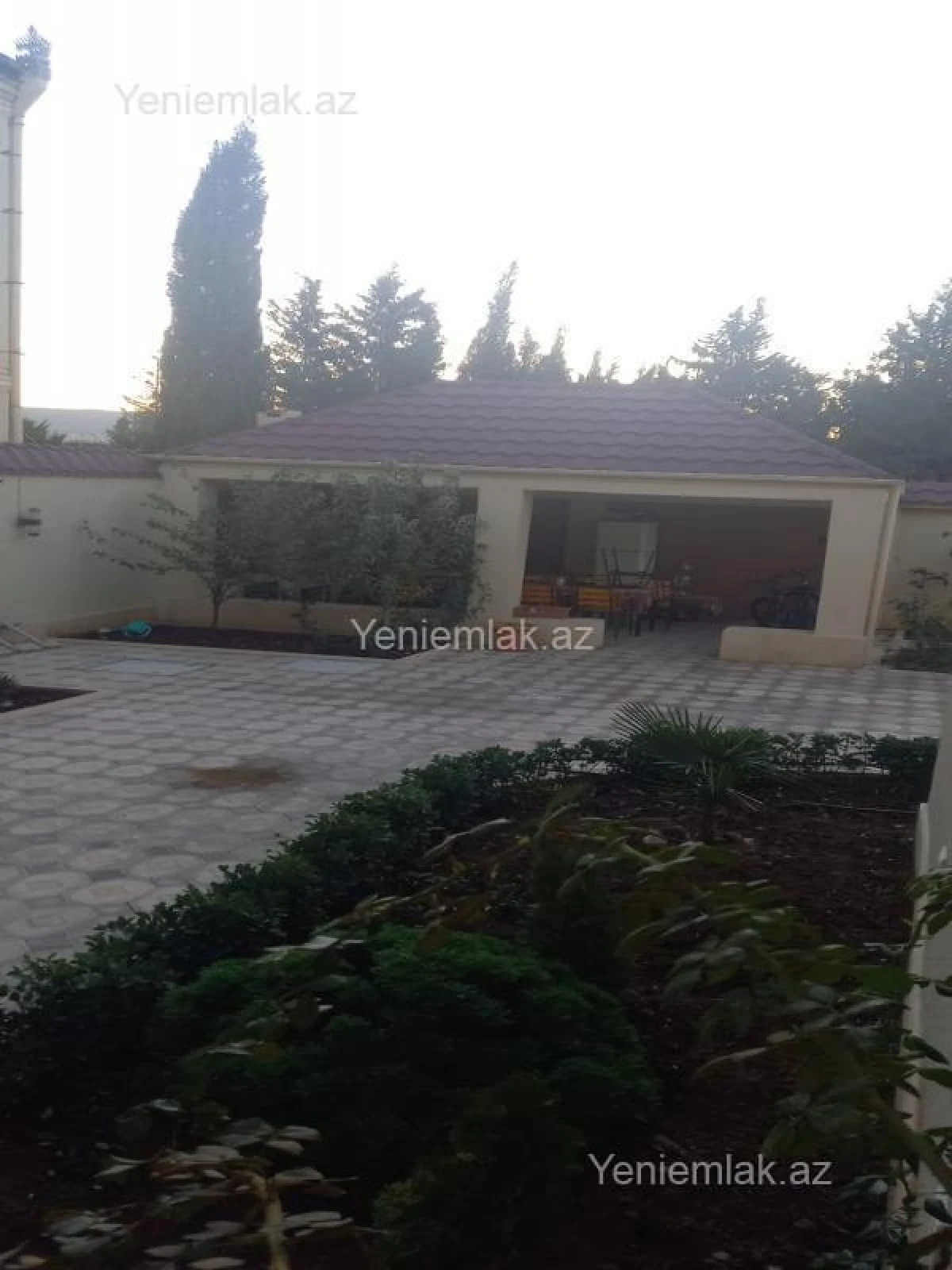 Satılır 6 otaqlı həyət evi 276 m²