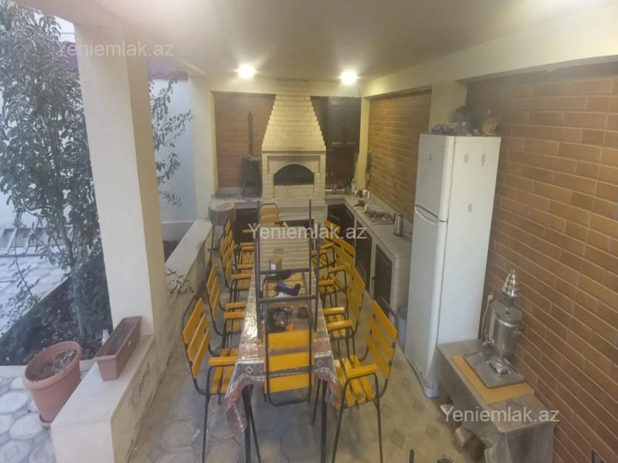 Satılır 6 otaqlı həyət evi 276 m²