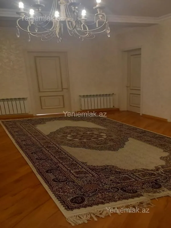 Satılır 6 otaqlı həyət evi 276 m²