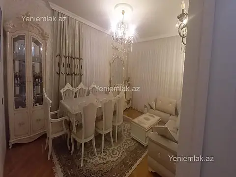 Satılır 6 otaqlı həyət evi 276 m²
