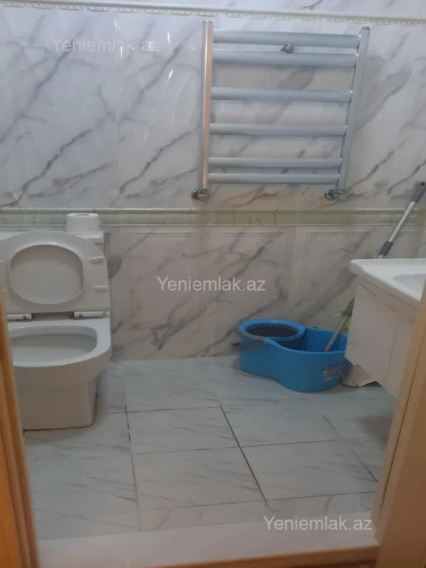 Satılır 6 otaqlı həyət evi 276 m²
