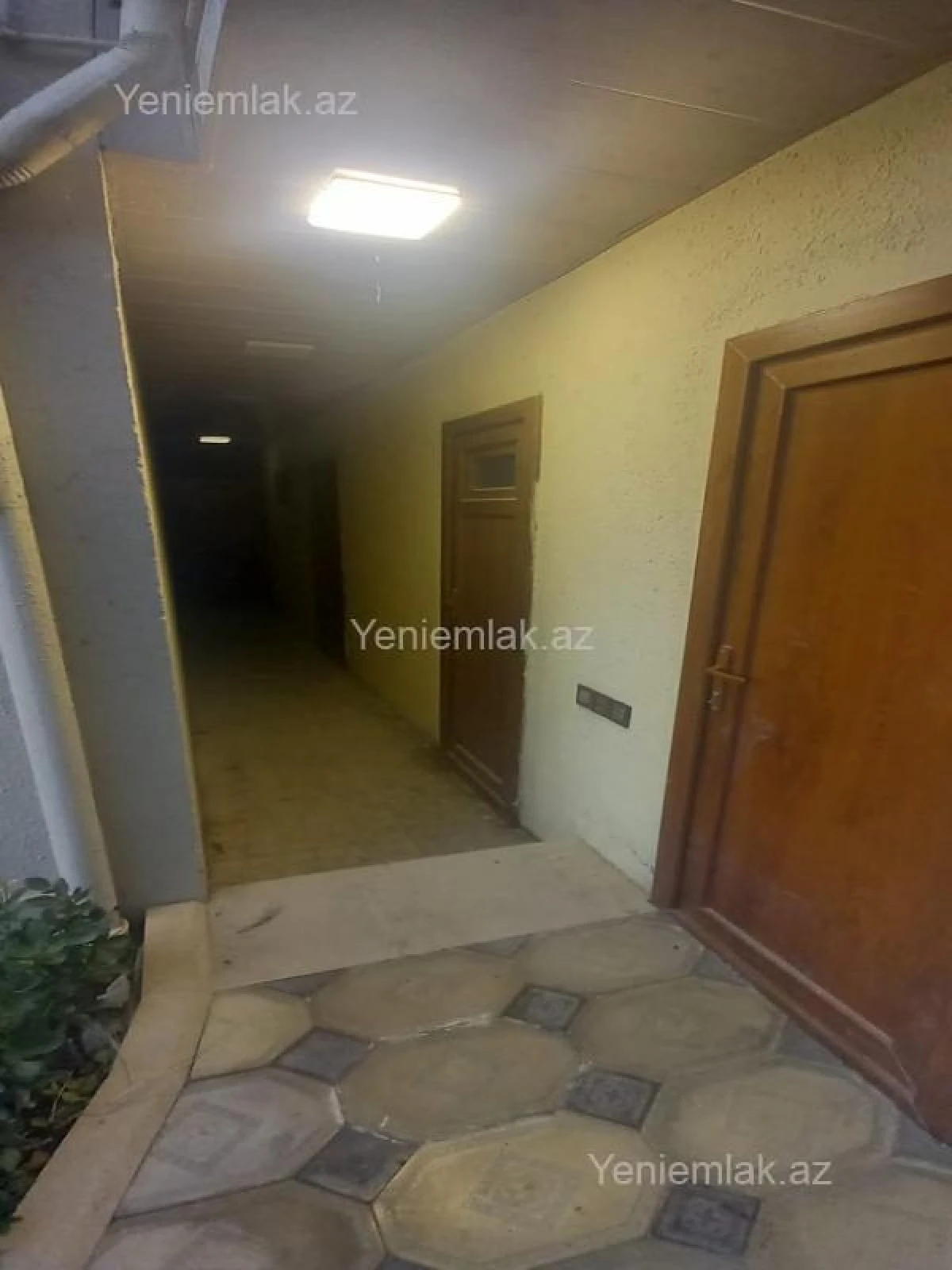Satılır 6 otaqlı həyət evi 276 m²