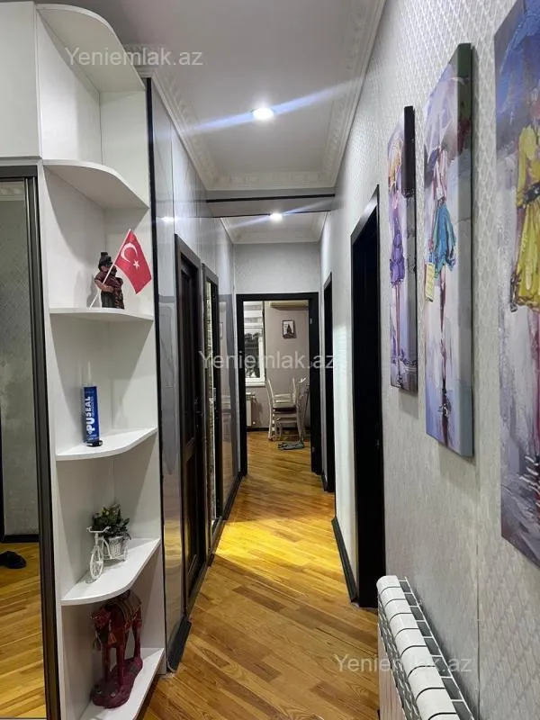 Satılır 3 otaqlı yeni tikili 95 m²
