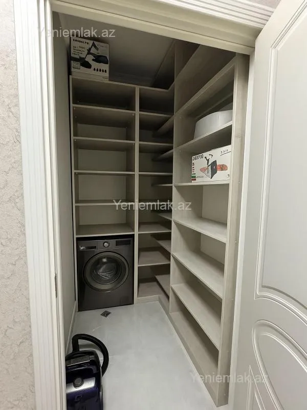 Satılır 4 otaqlı yeni tikili 171 m²