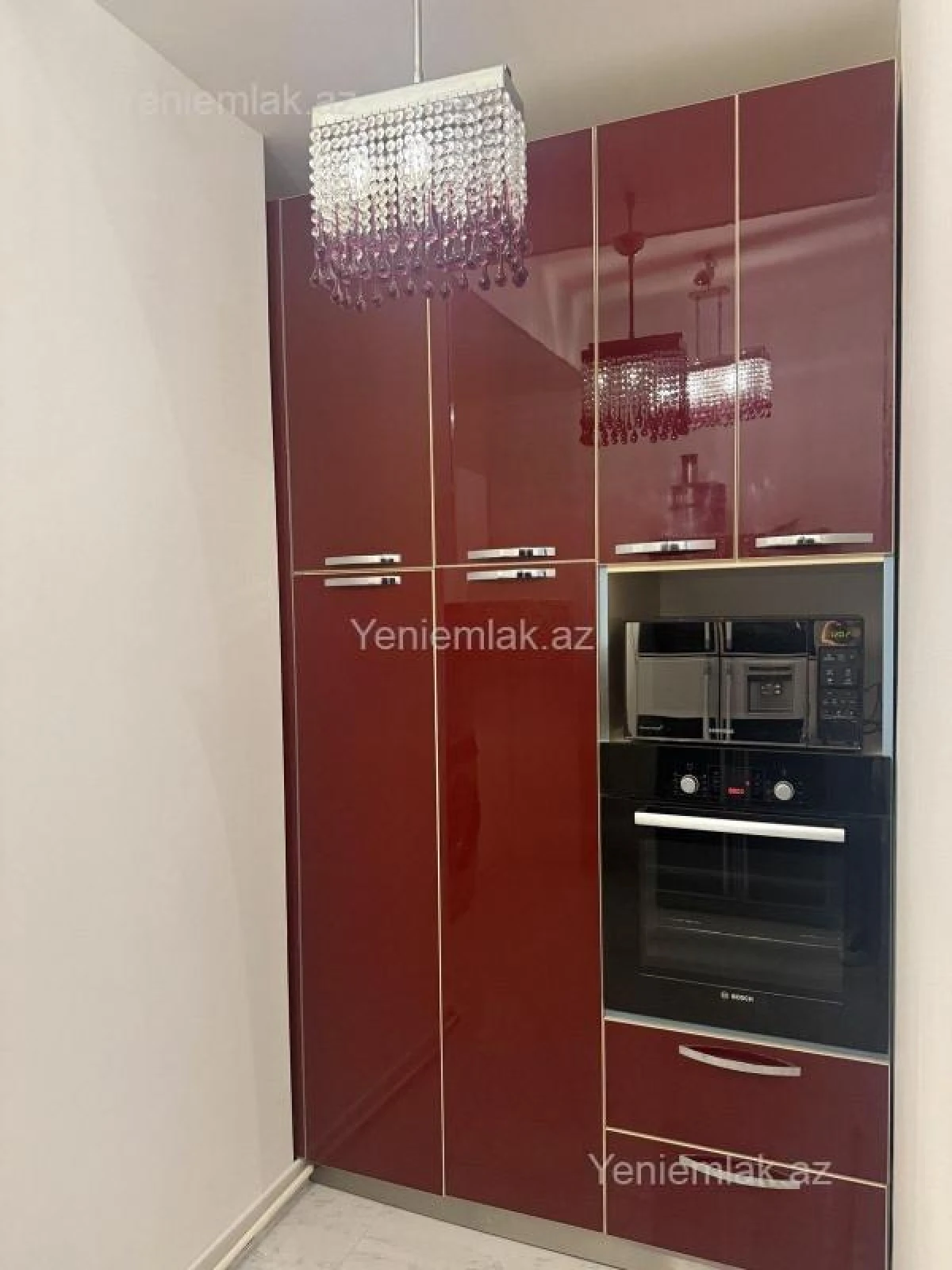 Satılır 3 otaqlı yeni tikili 90 m²