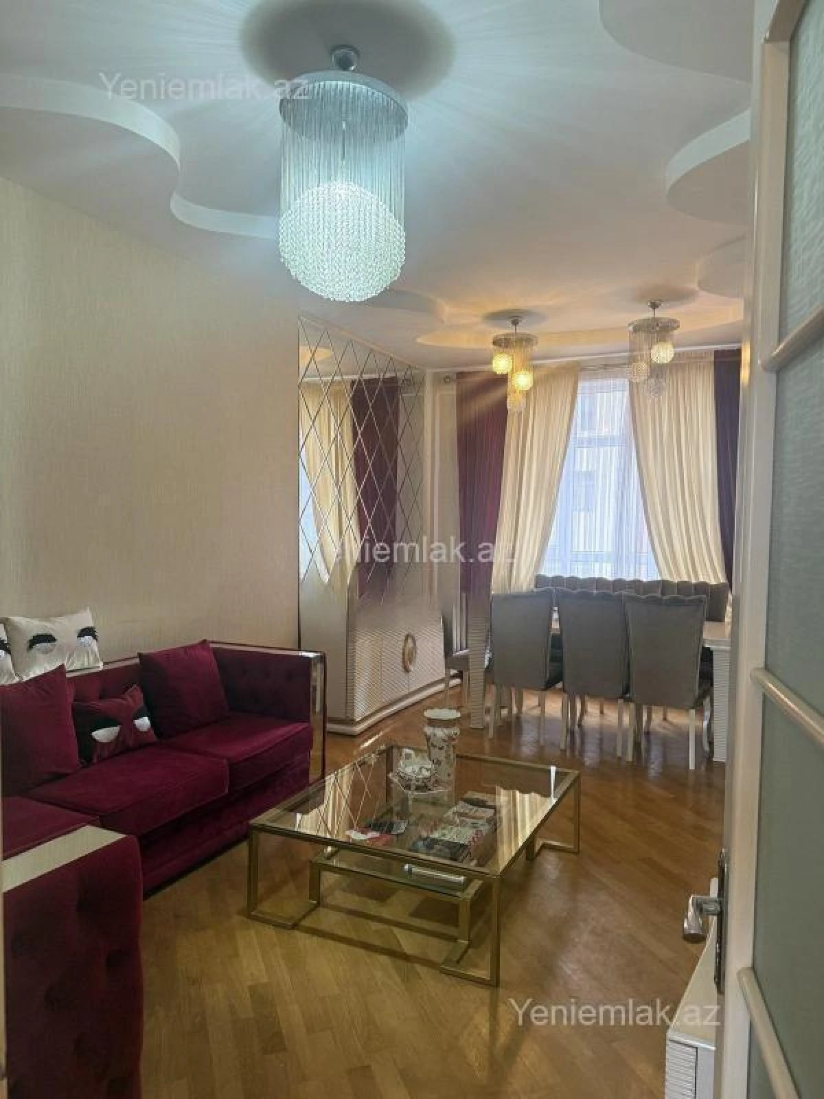 Satılır 3 otaqlı yeni tikili 90 m²