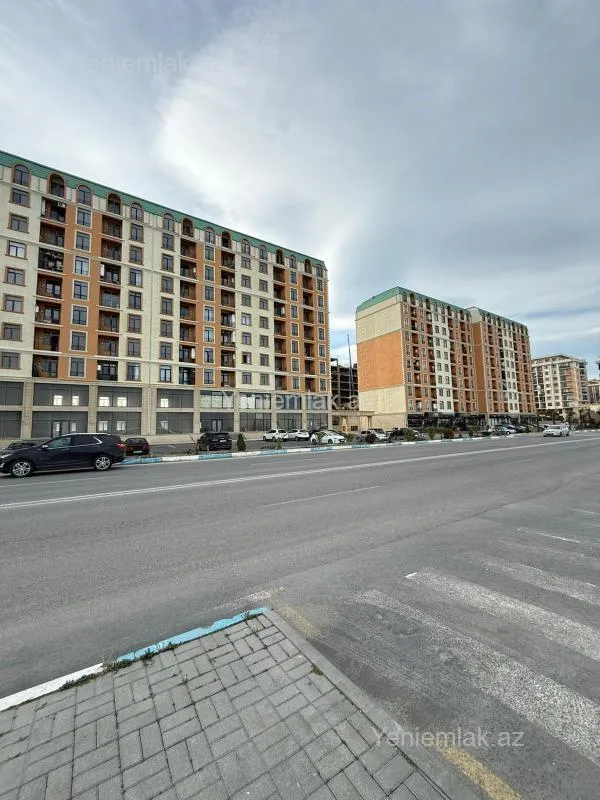 Satılır 3 otaqlı yeni tikili 87 m²