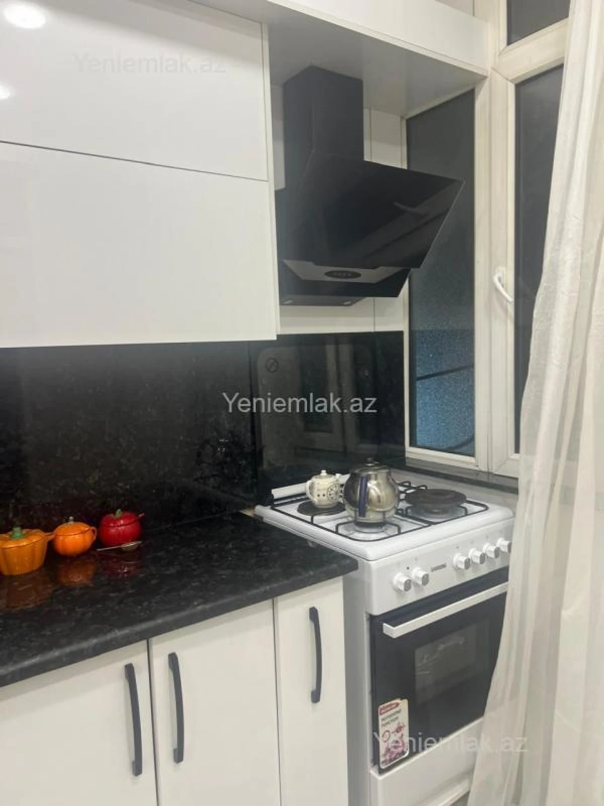 Satılır 3 otaqlı yeni tikili 100 m²