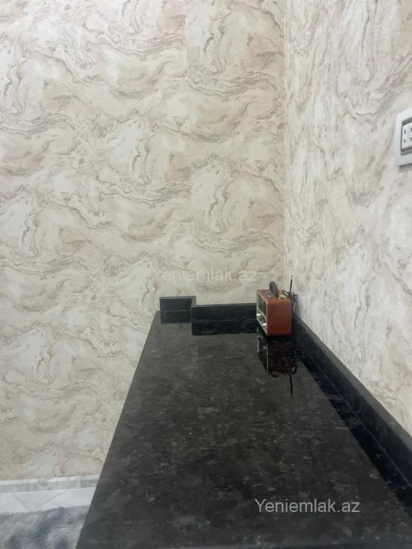 Satılır 3 otaqlı yeni tikili 100 m²