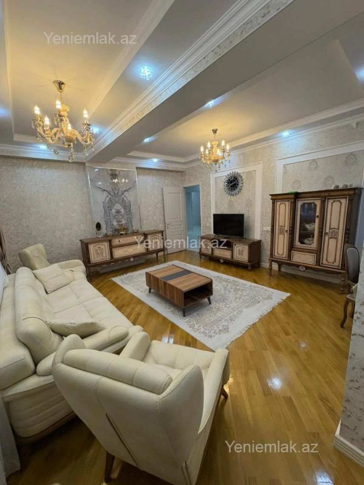 Satılır 3 otaqlı yeni tikili 132 m²