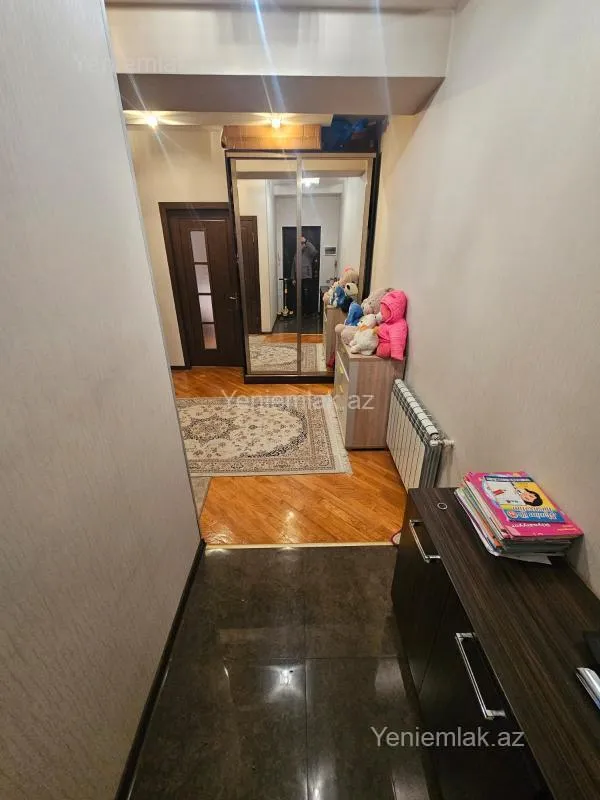Satılır 2 otaqlı yeni tikili 105 m²