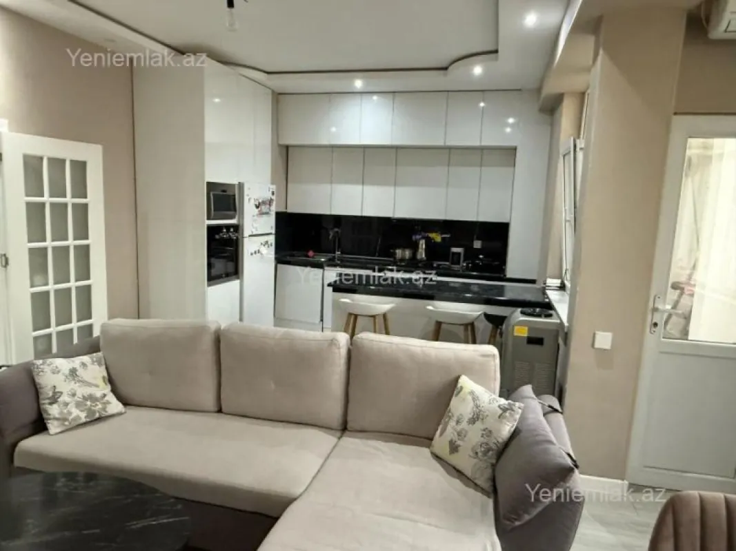 Satılır 3 otaqlı yeni tikili 112 m²