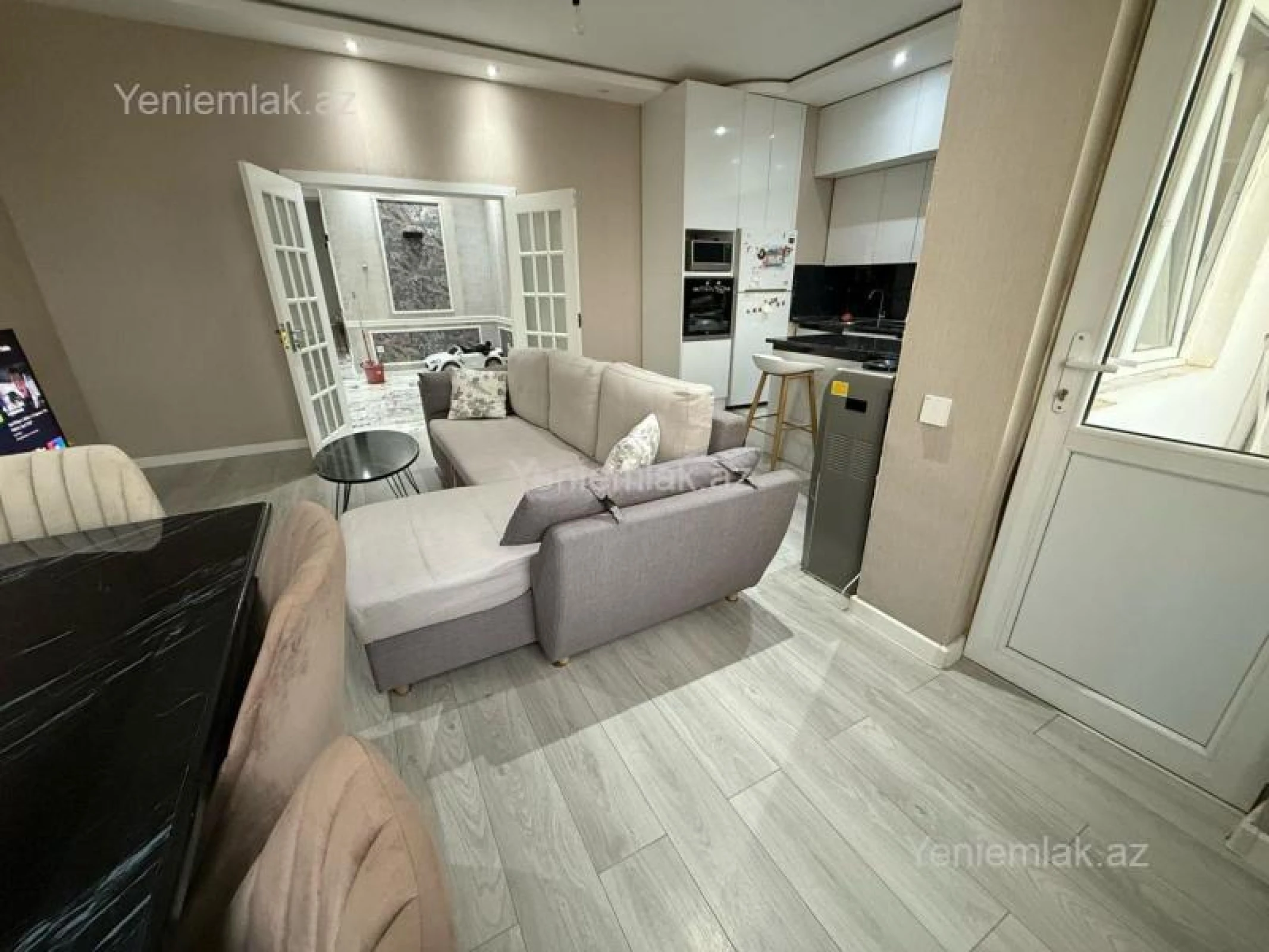 Satılır 3 otaqlı yeni tikili 112 m²