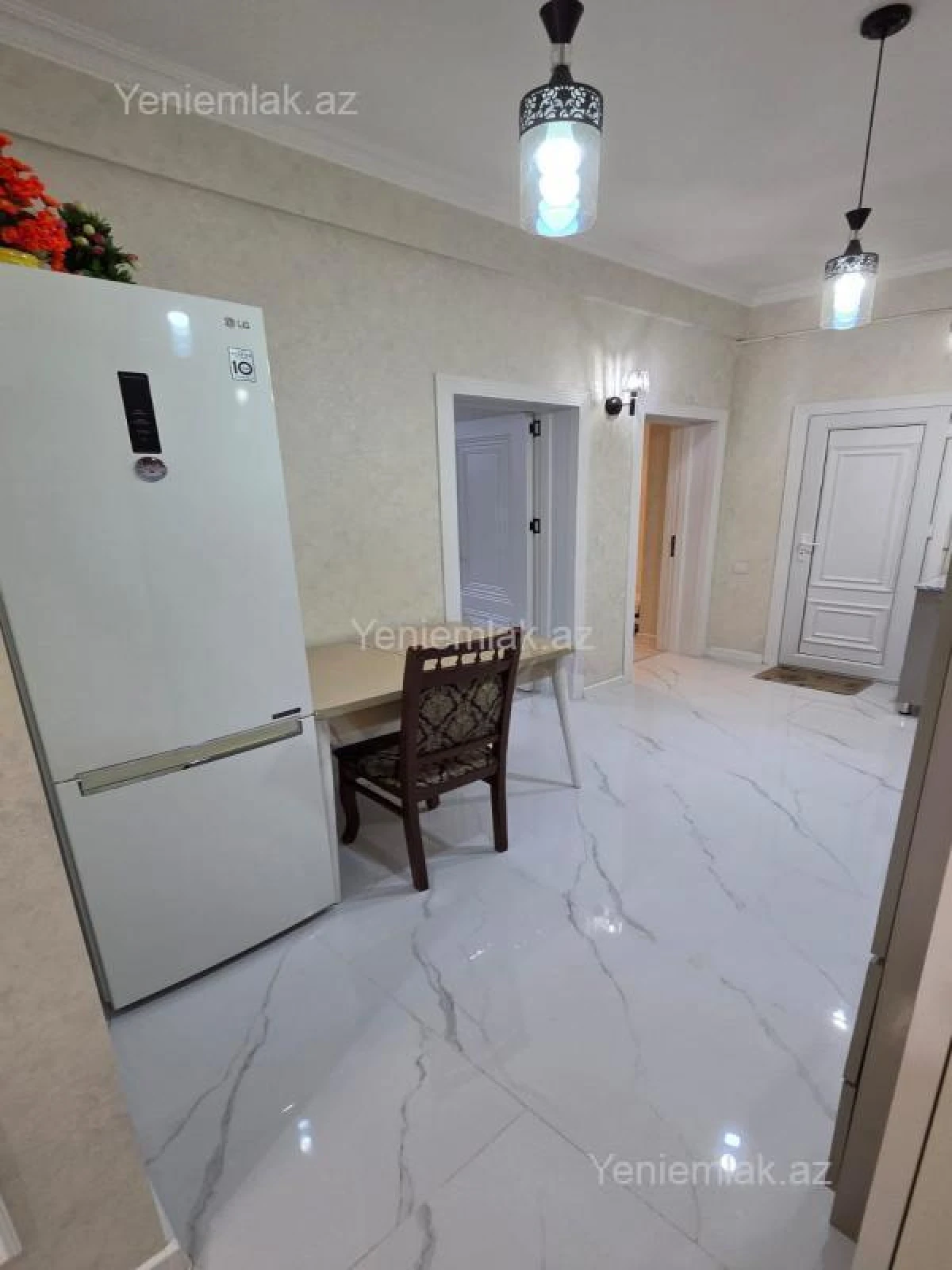 Satılır 2 otaqlı yeni tikili 71 m²
