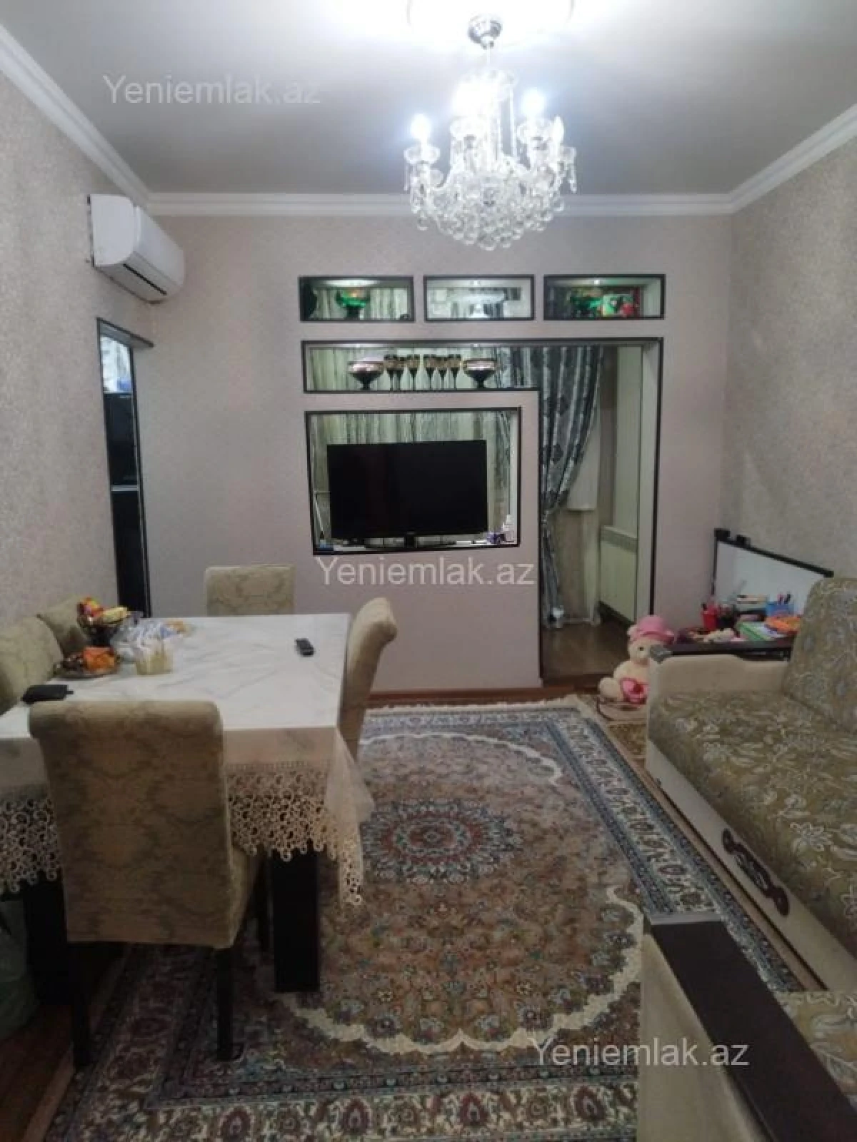 Satılır 2 otaqlı köhnə tikili 55 m²