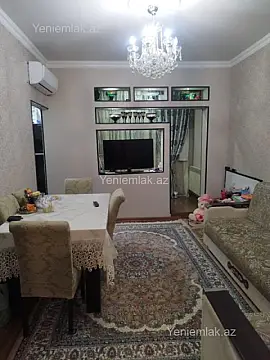 Satılır 2 otaqlı köhnə tikili 55 m²
