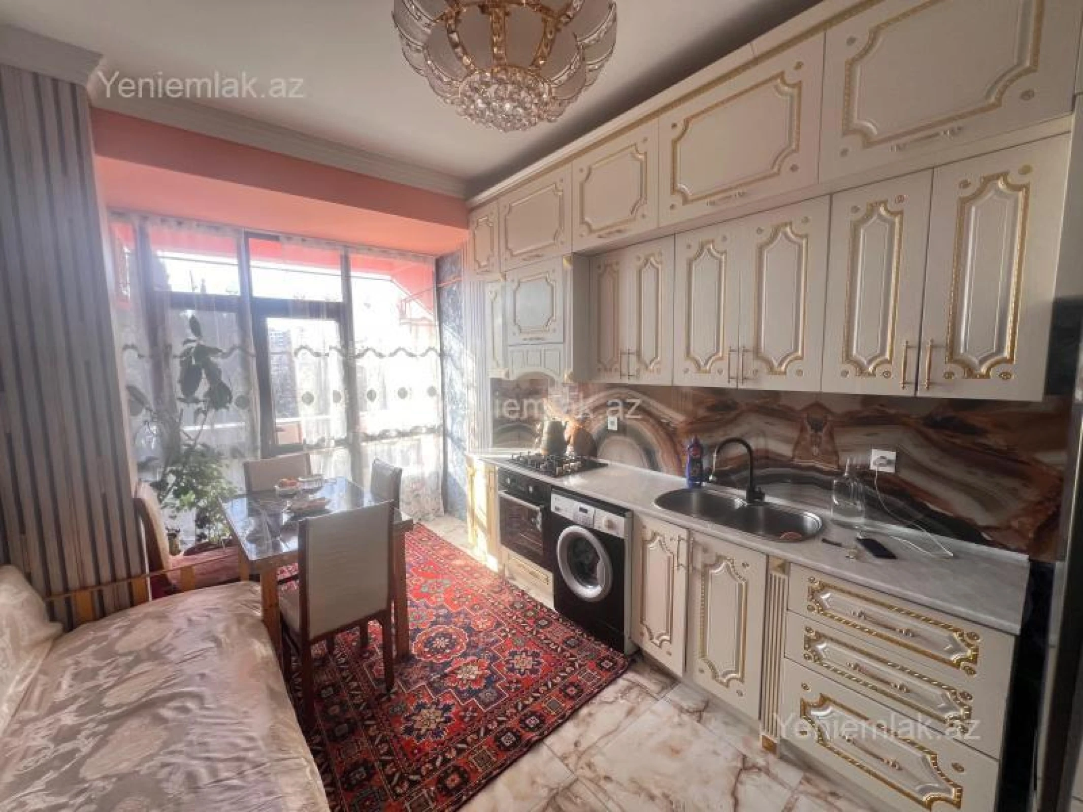 Satılır 3 otaqlı yeni tikili 120 m²