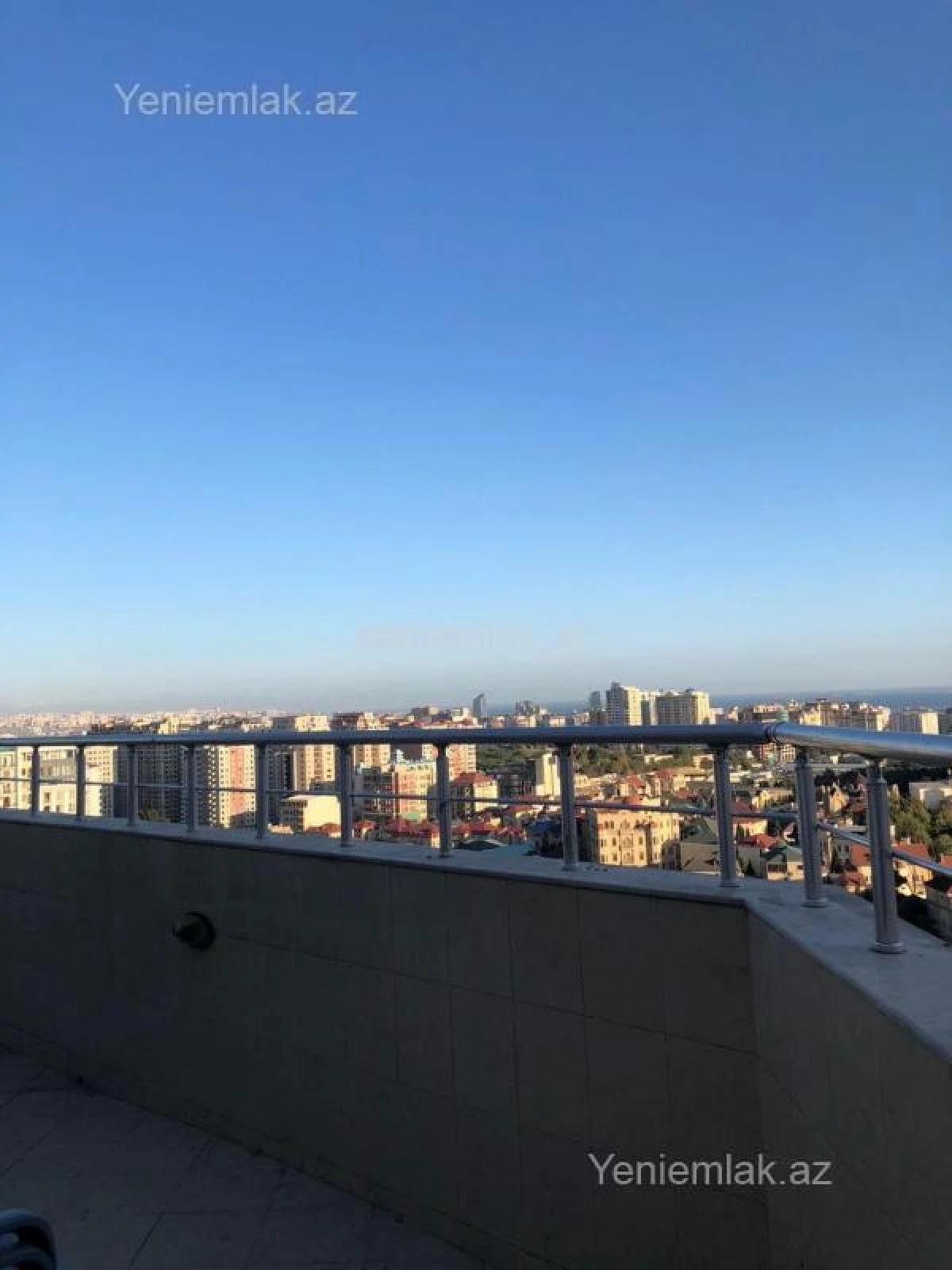 Satılır 4 otaqlı yeni tikili 180 m²