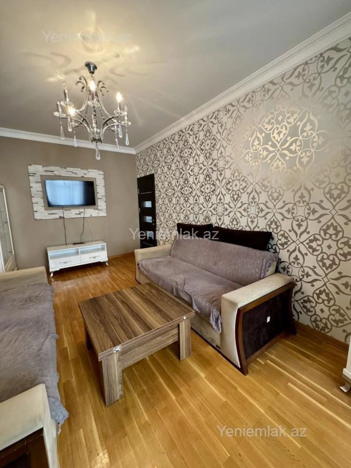 Satılır 3 otaqlı köhnə tikili 80 m²