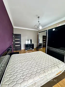 Satılır 3 otaqlı köhnə tikili 80 m²