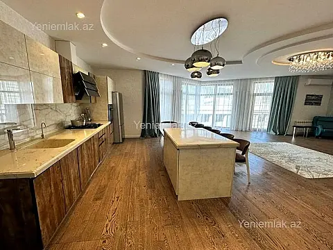 Satılır 5 otaqlı yeni tikili 211 m²