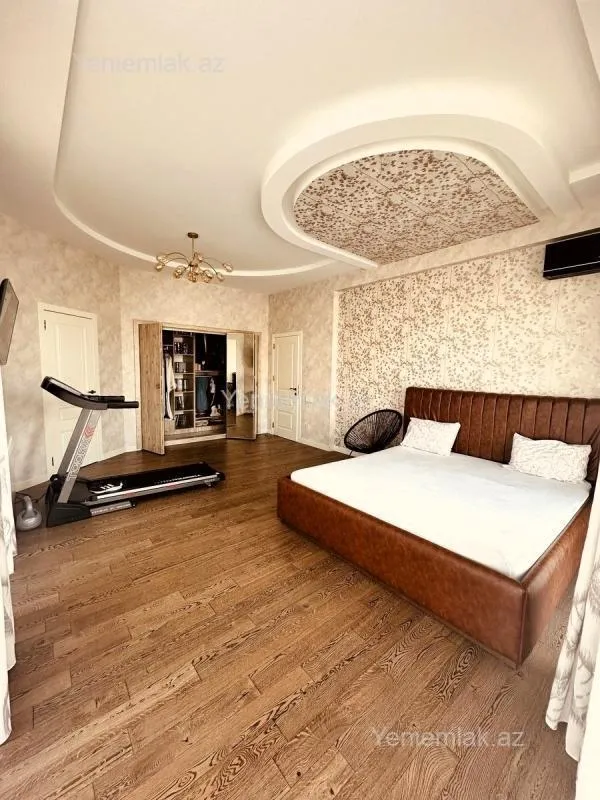 Satılır 5 otaqlı yeni tikili 211 m²