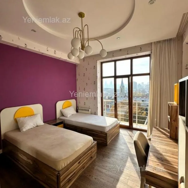 Satılır 5 otaqlı yeni tikili 211 m²