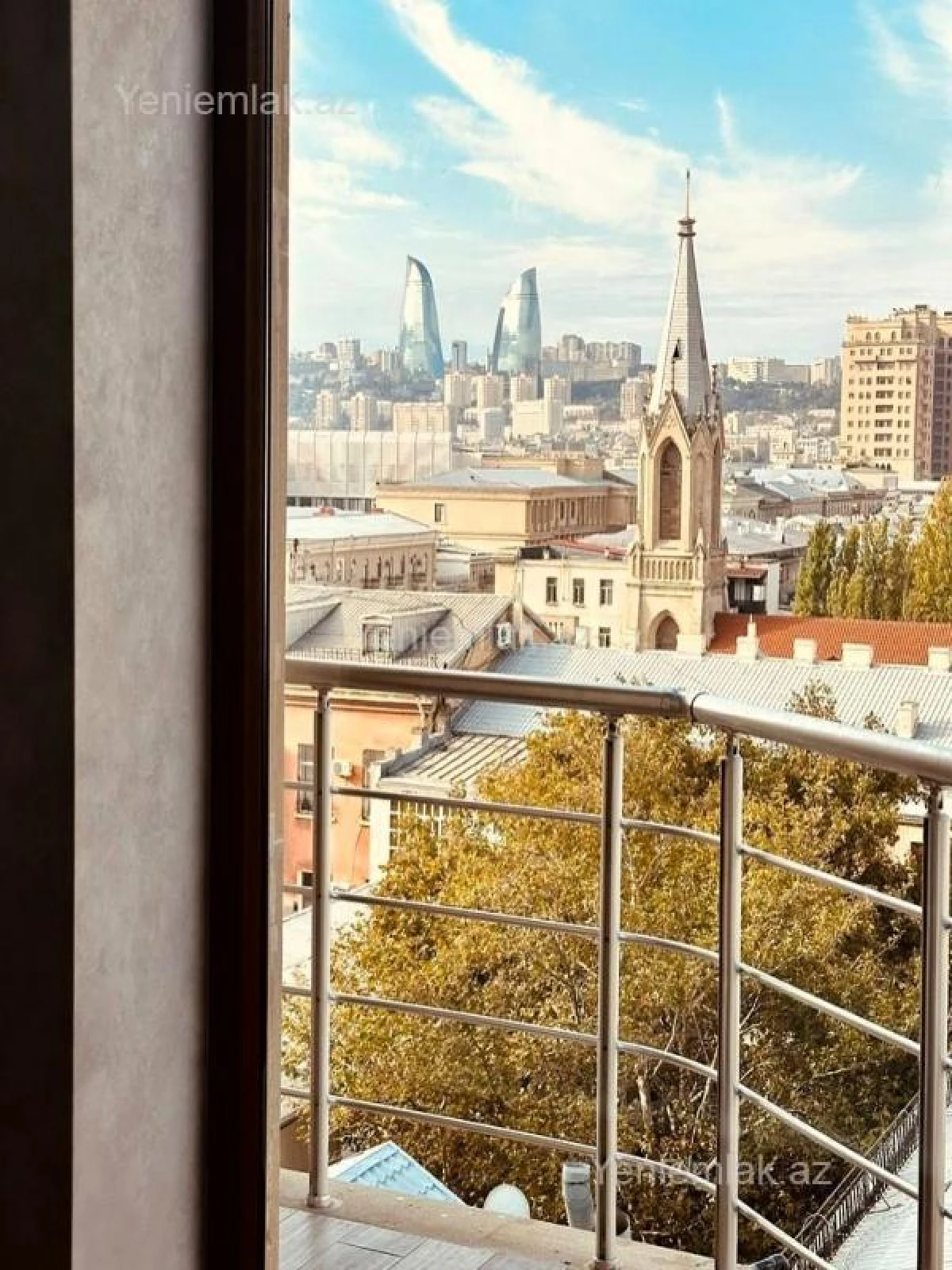 Satılır 5 otaqlı yeni tikili 211 m²