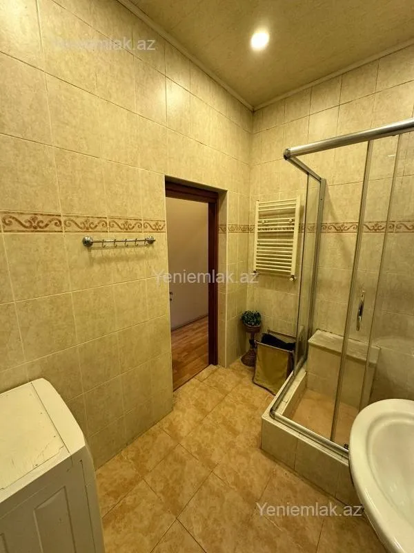 Satılır 3 otaqlı köhnə tikili 105 m²